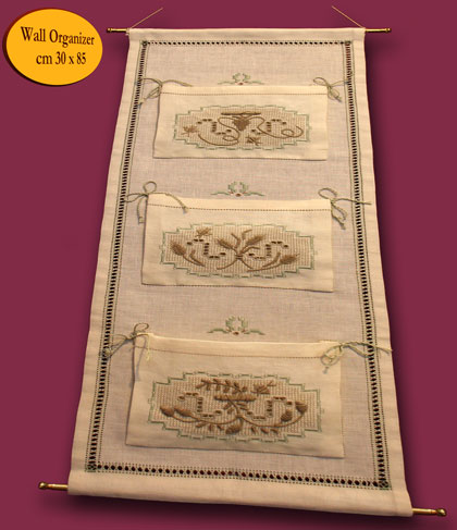 Casalguidi Embroidery - Wall Organizer Mirella