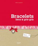 Petits bracelets, liens et petits grigris