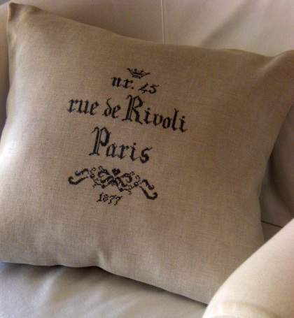 Paris Rue Rivoli 1877