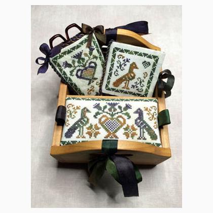 Thistle Patch Sewing Box