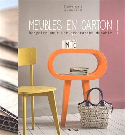 Meubles en carton! Recycler pour une décoration durable