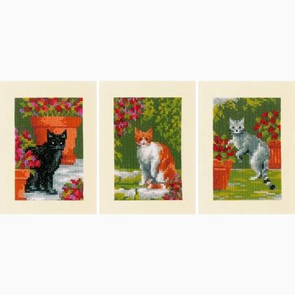 Biglietti di auguri: Gatti tra i fiori