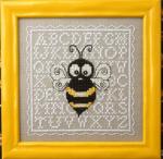 Biggie Bee (Includes Charms)