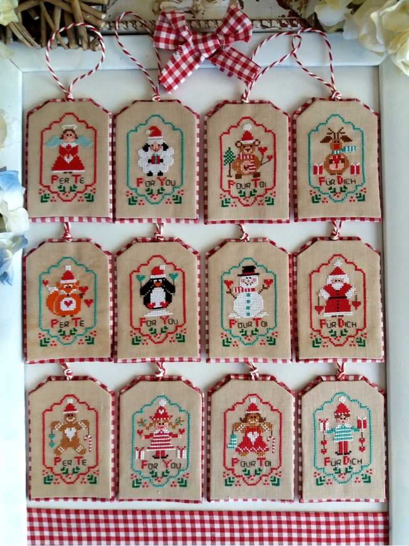 Regali Di Natale Handmade.Regali Di Natale Da Cuore E Batticuore Schemi Punto Croce Schemi Punto Croce Casa Cenina