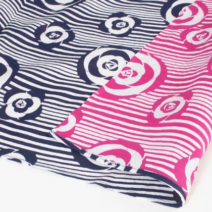 Isa Monyo Reversible Furoshiki - Camellia Navy/Rose pink