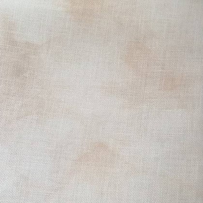 Lino Edinburgh 36ct - Marbled Bunny