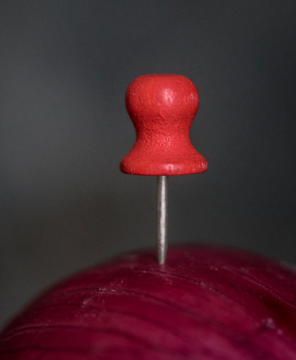 Puntine con testina di legno rosse