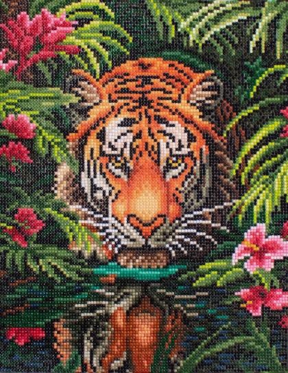 Tigre nella giungla