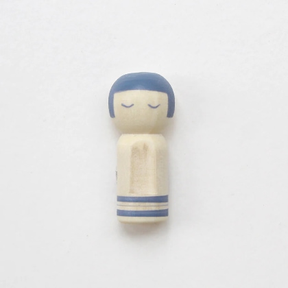 Kokeshi Needle Minder - Blu